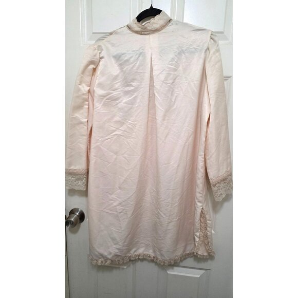 Vintage Bert Yelin For Iris Women's Y2k 70s Beige Lace-Trimmed Button-Up Nightgo - Picture 3 of 8